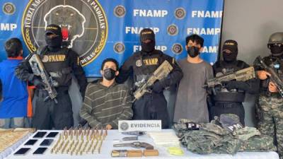 Carlos Enrique Oliva, Juan José Silva y un menor de edad fueron los capturados durante la operación antimaras.