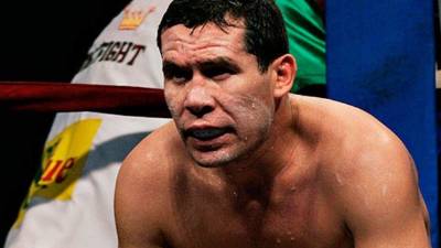 El boxeador afirmó que demandará al diario que publicó las acusaciones.