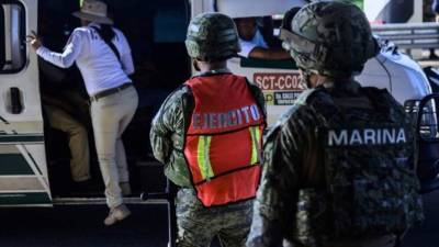 Los detenidos fueron puestos a la orden de migración.