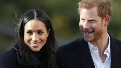 Meghan Markle y el príncipe Harry anunciaron que renuncian a sus deberes en la familia real británica.