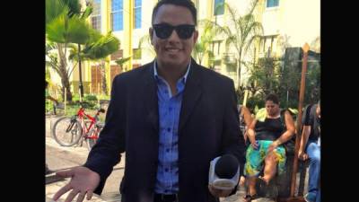 El periodista hondureño Ricardo Matute está siendo atendido en una clínica privada de San Pedro Sula.