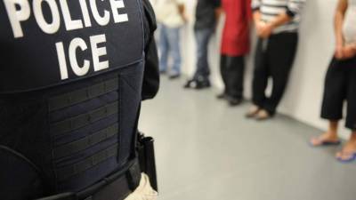 También se informó que los operativos buscarán arrestar a padres que cruzaron la frontera irregularmente con sus hijos.