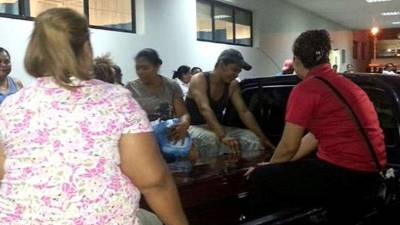 Los compañeros de trabajo los trasladaron al hospital de Choluteca pero los primos no resistieron el trayecto.