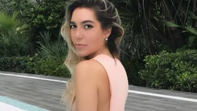Frida Sofía, hija de Alejandra Guzmán, se abre paso en el espectáculo a punta de escándalos.