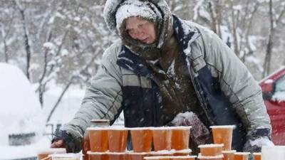 La gente más pobre de Rusia no se puede dar el lujo de comprar bebidas y por eso ocurren estas tragedias.