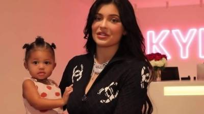 El mismo día que Kylie compartió su ya famoso vídeo, consiguió alcanzar los cuatro millones, y para el final del segundo ya iba por los 70 millones.