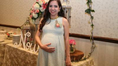 Patricia Tejeda de Jananía compartió su alegría.