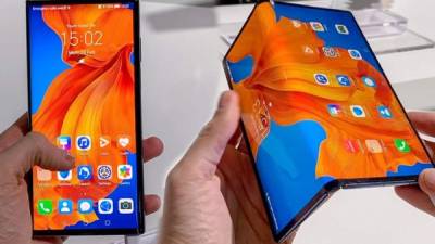 El nuevo Huawei Mate XS plegable mejora la bisagra.