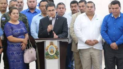 El presidente de Honduras, Orlando Hernández, durante su comparecenciasobre seguridad.