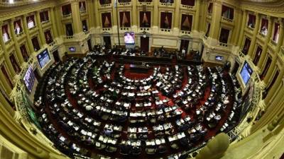Vista aérea de la Cámara de Diputados de Argentina durante una sesión en la que se inició el debate en Buenos Aires. Foto AFP