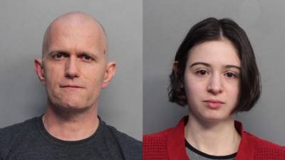 Ficha policial de Dale Learly y Marta San José. EFE/MIAMI DADE CORRECTIONS