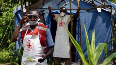 Servicios de salud en el Congo trabajan arduamente para prevenir más contagio.