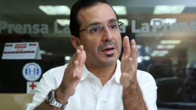 El titular de Finanzas, Wilfredo Cerrato, expuso las cifras económicas de Honduras en Casa Presidencial.