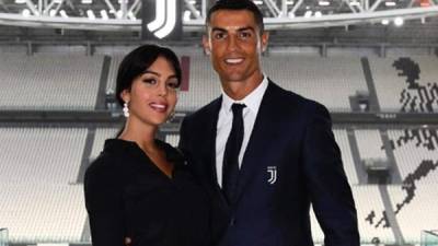 Georgina Rodríguez junto a Cristiano Ronaldo. Foto archivo.