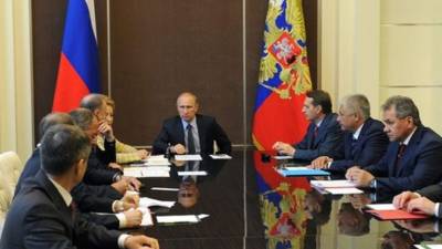 Putin, reunido con su consejo de seguridad.