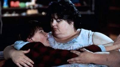 En la cinta '¿A quién ama Gilbert Grape?' Cate interpretó a Bonnie Grape, la madre de Leonardo DiCaprio y Johnny Depp.