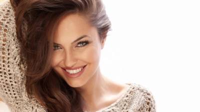 Dale click a la fotogalería y descubre las otras cualidades de una mujer que enamora de verdad a un hombre con serias intensiones.