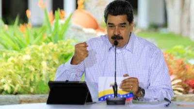 El gobierno venezolano del presidente Nicolás Maduro dijo que había invitado a los líderes de las Naciones Unidas y Europa Union enviará observadores para monitorear las elecciones parlamentarias en diciembre. Foto AFP