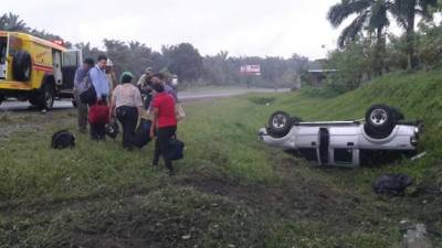 Afortunadamente el accidente no dejó personas muertas en la carretera que de Tela, Atlántida, conduce hacia El Progreso, Yoro.