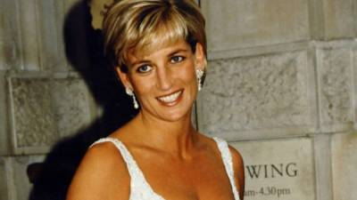 La princesa Diana falleció el 31 de agosto de 1997 en un accidente automovilístico en París, Francia.