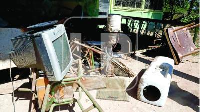 En total abandono la mayoría de escuelas a nivel nacional. Franklyn Muñoz