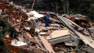 El derrumbe de un edificio en Cartagena. EFE/Archivo