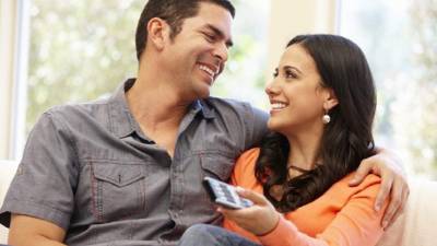 'Lo que yo te aconsejo es que te desaparezcas de tu familia si no eres capaz de olvidarte de tus intenciones de acostarte a tu cuñada y hacerle daño a tu hermano', le dice la Doctora Corazón.