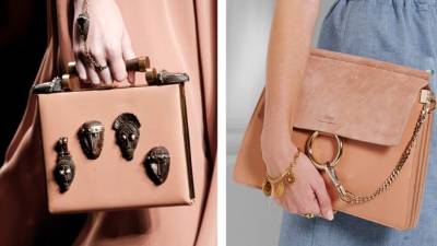 Modelo baúl de Chloé y cartero de Valentino.