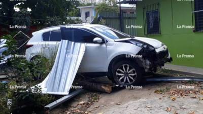 La víctima se conducía en una camioneta blanca.