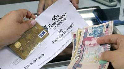 El Ejecutivo a asumirá la negociación de las reformas de las tarjetas de crédito.