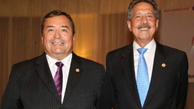 Ricardo Martínez y Pammy Marinakys.