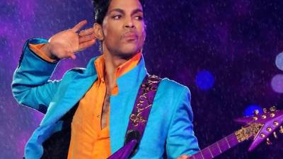 Los videos de algunas de sus canciones clásicas quedaron disponibles en el canal oficial de Prince en YouTube.// Foto redes.