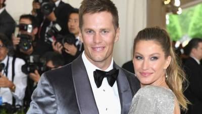 Tom Brady y la modelo Gisele Bündchen son muy parecidos físicamente.