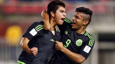 México muestra chapa de campeón y gana a Argentina.