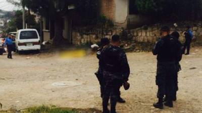 El agente, Javier Isaac González (24) fue lanzado desde un vehículo en marcha.