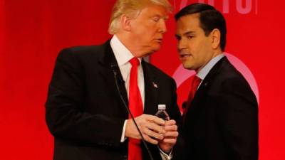 Donald Trump y Marco Rubio fueron los protagonistas del debate por sus posturas contra los indocumentados. Foto: EFE/Erik Lesser