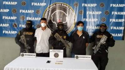 Axel Chagui Castellanos y Marlon Eduardo Charola López.