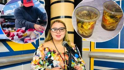 Sofía trabaja en un canal de Siguatepeque y a la vez emprende a través de la venta de encurtidos para sobrevivir.