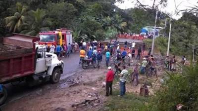Tramo de carratera que colapsó en Puente Alto, Sonaguera, Colón.