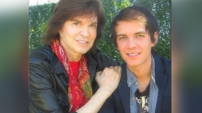 Camilo Sesto junto a su único hijo Camilo Blanes.