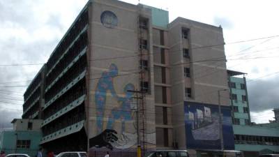 Al Hospital Escuela fueron trasladados los tres heridos que dejó el voraz incendio en la isla.