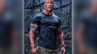 Dwayne Johnson, mejor conocido como 'La Roca', alborotó las redes al mostar una imagen de como lucía antes de ser famoso.