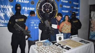 Los tres son señalados de varios delitos por parte de la Policía.