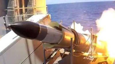 El cohete puede ser equipado con una ojiva de fragmentación explosiva de 154 kilos. Foto: Captura video