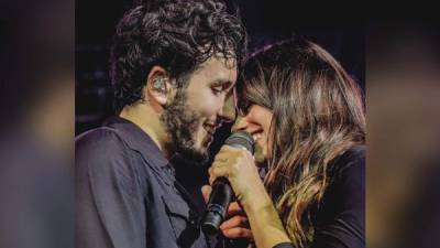 Sebastián Yatra y Tini Stoessel durante su concierto en el Luna Park en Buenos Aires este fin de semana.