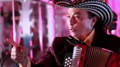 El cantante colombiano Aniceto Molina falleció esta tarde de lunes.