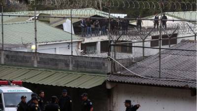 El pandillero Mike Alexander Natareno Maltez, fue uno de los protagonistas de un motín que dejó como saldo cuatro custodios fallecidos. Foto: EFE