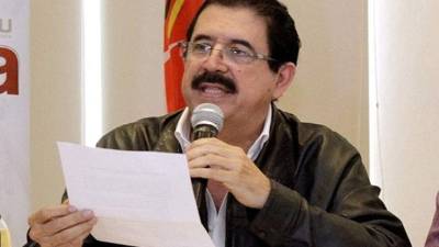 Mel Zelaya durante la comparecencia.