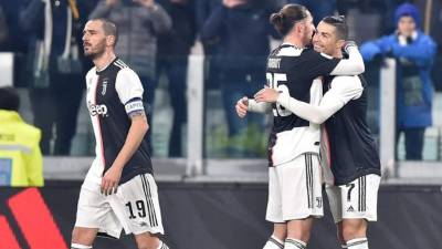 Autoridades de la federación italiana se resisten en cerrar la Serie A en esta temporada.