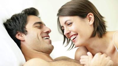 Hay que hacer énfasis en el control citológico convencional (Papanicolaou) o la citología en base líquida, una vez al año después de iniciar la vida sexual.